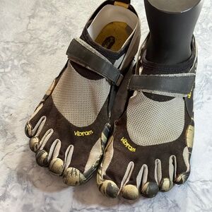 Vibram fivefingers KSO SHOES